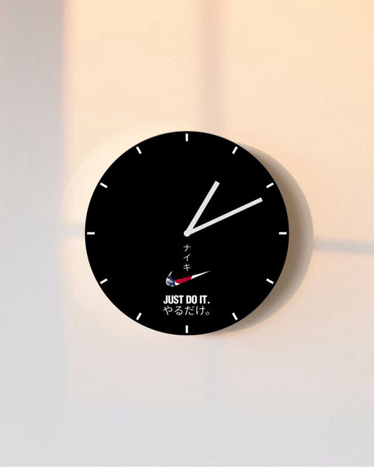 Just Do It (Japanese Edition) – Minimal Acrylic Wall Clock
